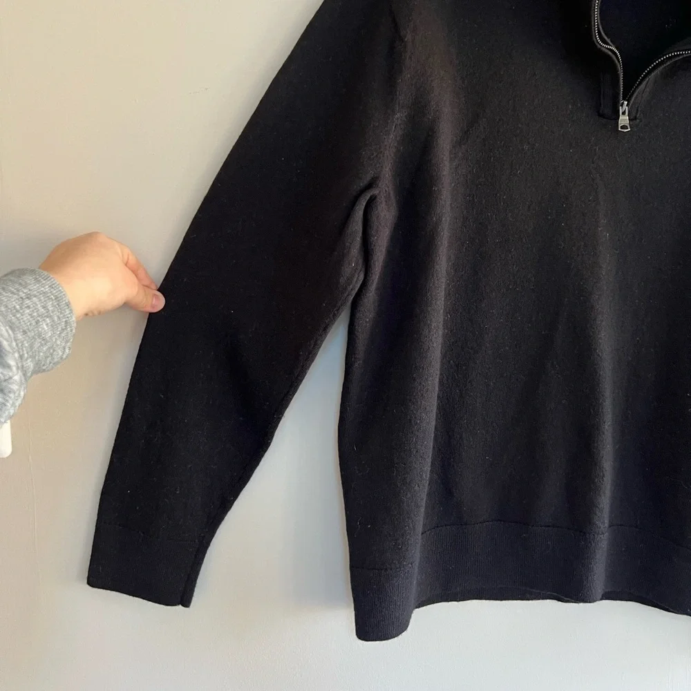 Banana Republic Italian Merino Wool Half-Zip Sweater in Black, size XL